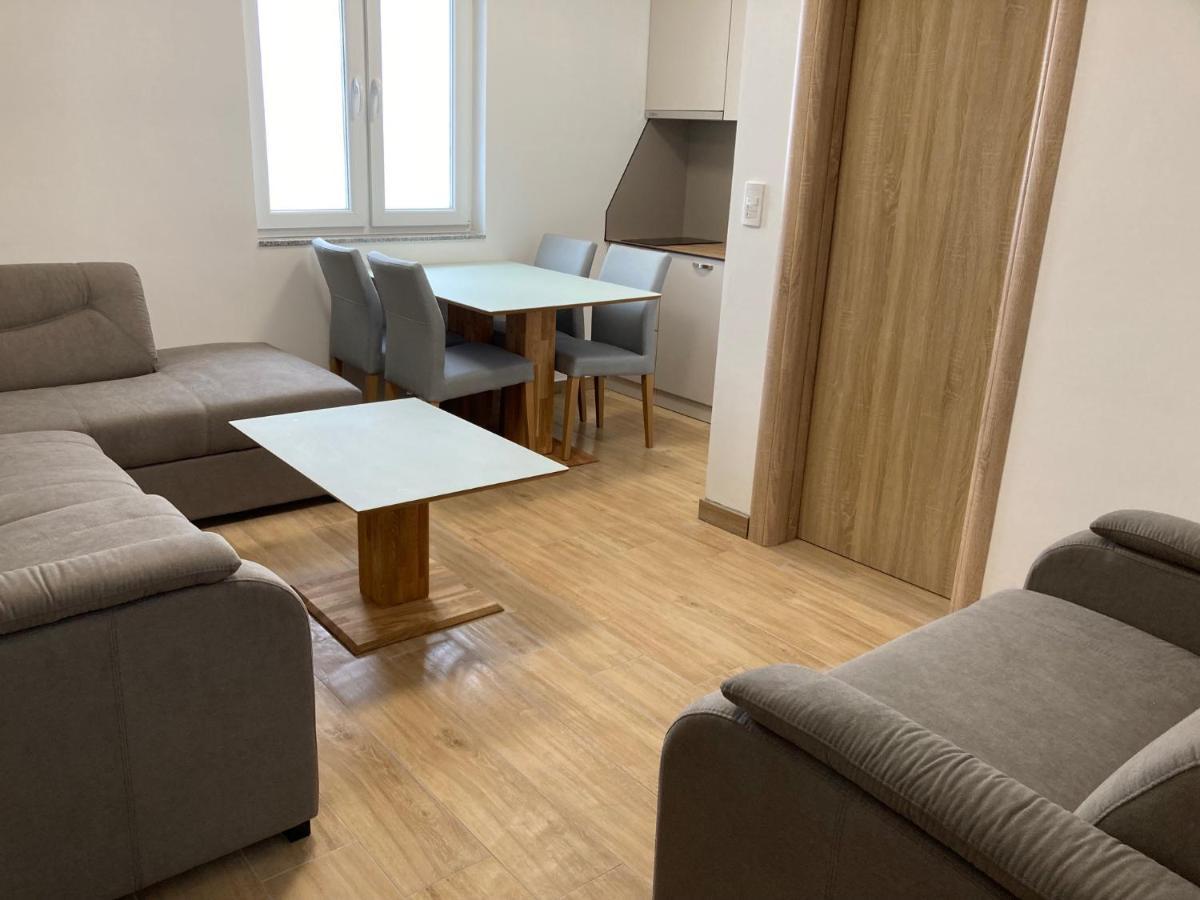 Vila Trnovo Apartment Яхорина Екстериор снимка