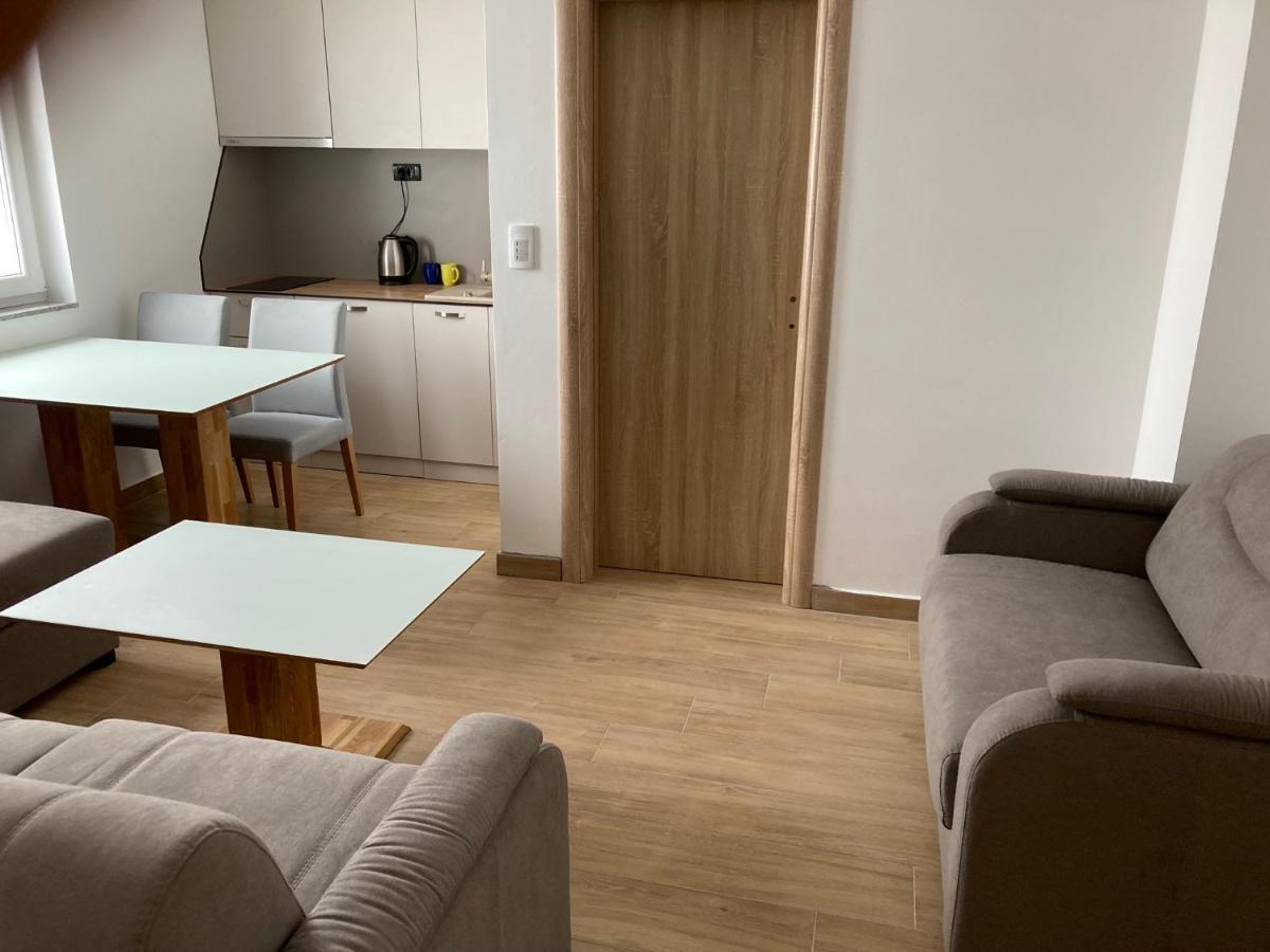 Vila Trnovo Apartment Яхорина Екстериор снимка