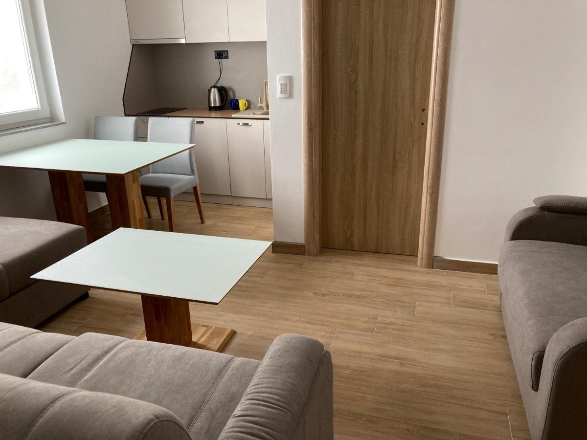 Vila Trnovo Apartment Яхорина Екстериор снимка