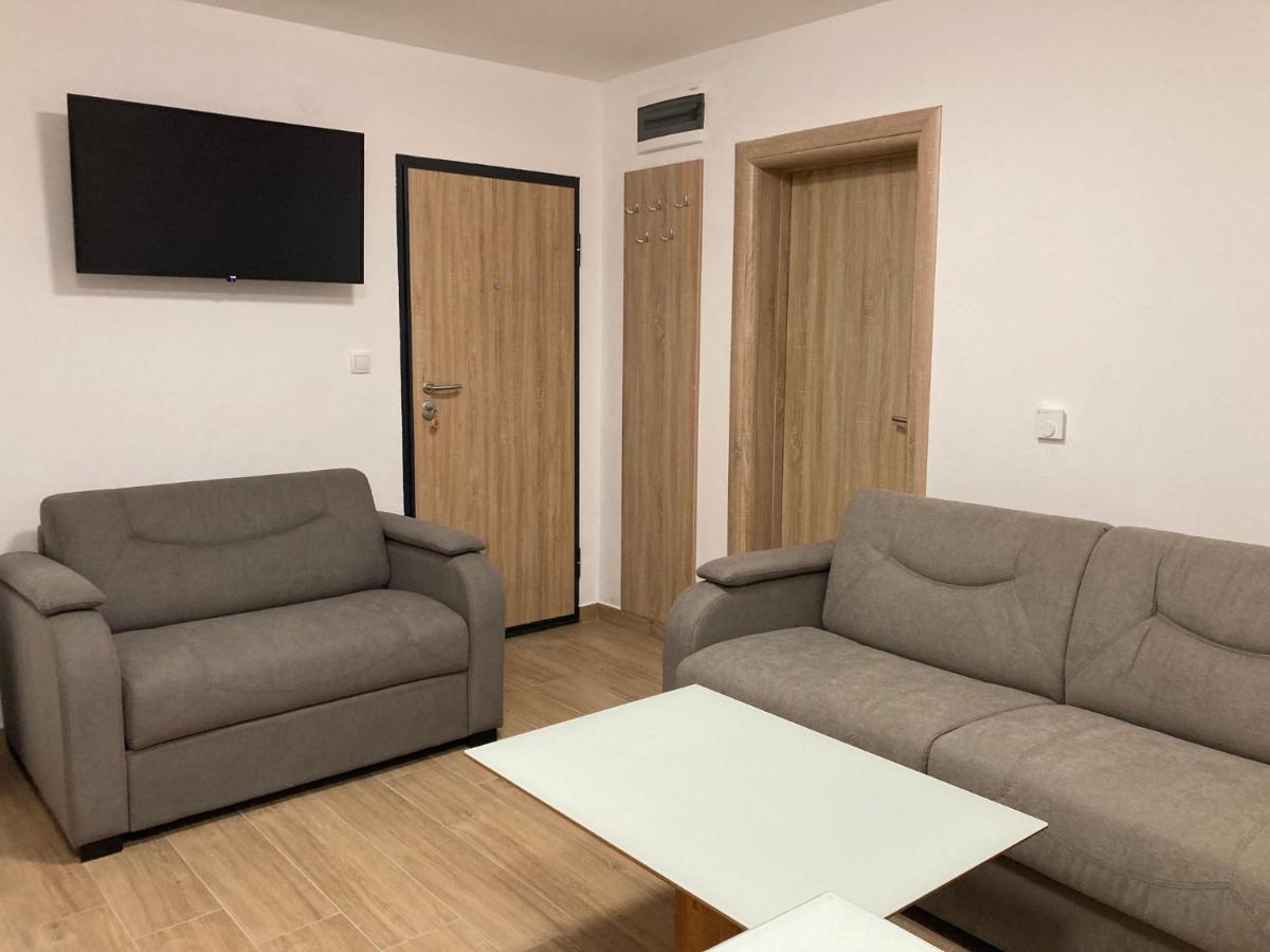Vila Trnovo Apartment Яхорина Екстериор снимка