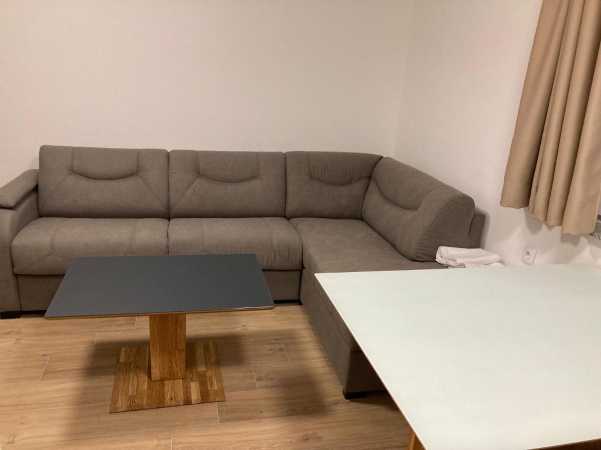 Vila Trnovo Apartment Яхорина Екстериор снимка