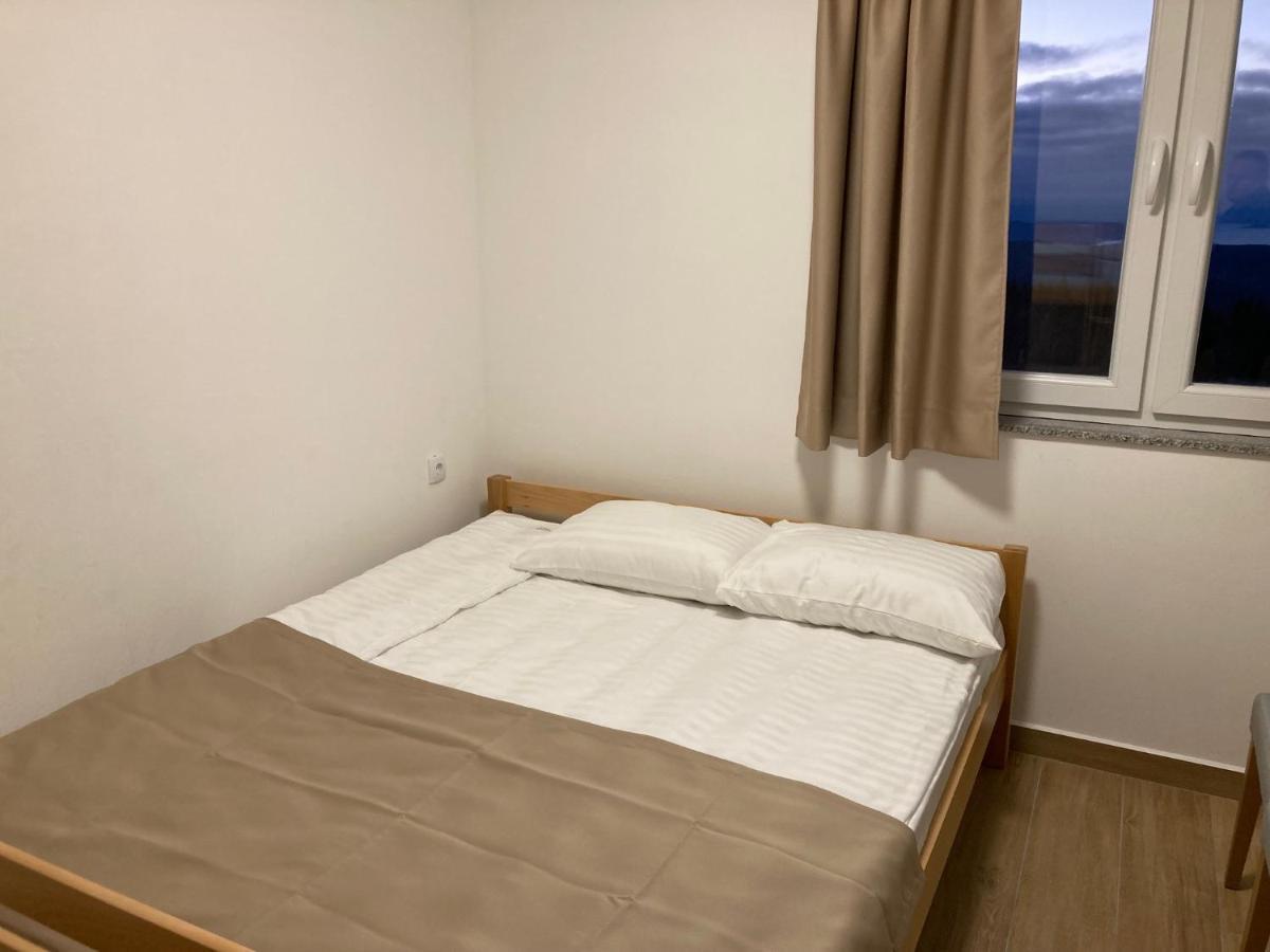 Vila Trnovo Apartment Яхорина Екстериор снимка
