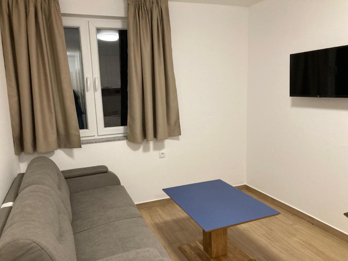 Vila Trnovo Apartment Яхорина Екстериор снимка