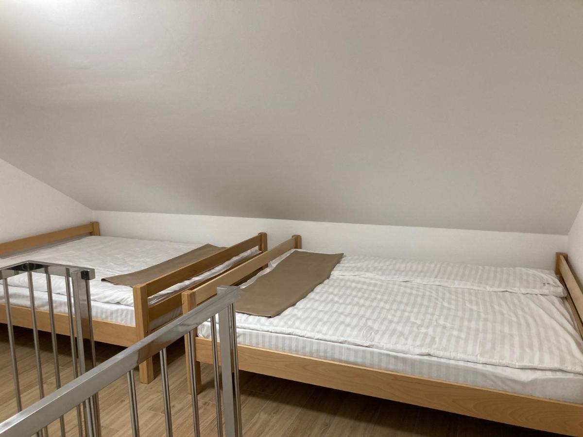 Vila Trnovo Apartment Яхорина Екстериор снимка