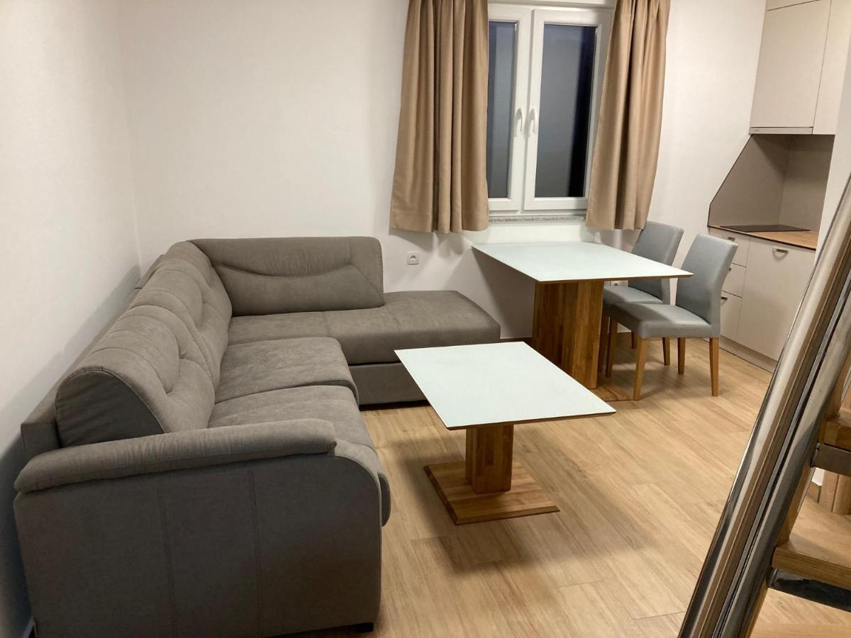 Vila Trnovo Apartment Яхорина Екстериор снимка
