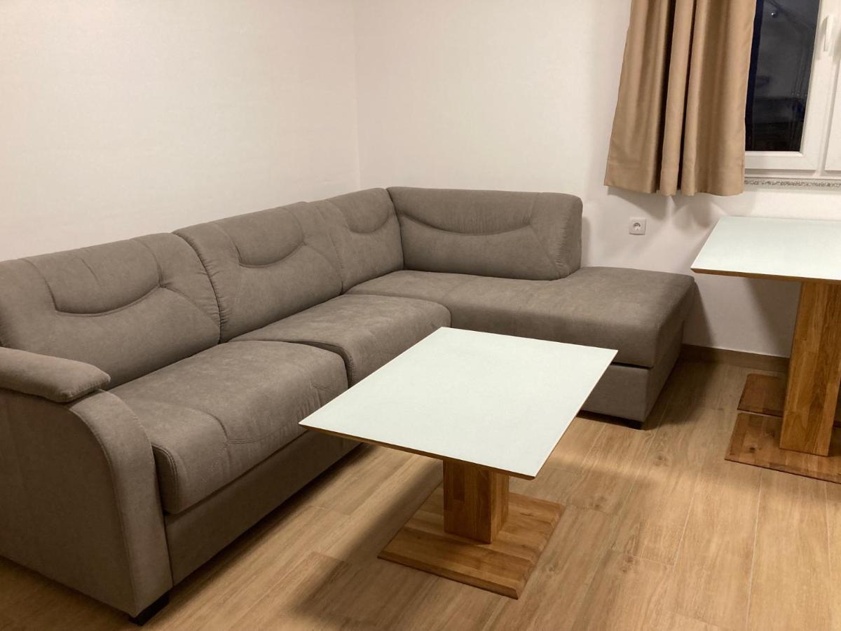 Vila Trnovo Apartment Яхорина Екстериор снимка